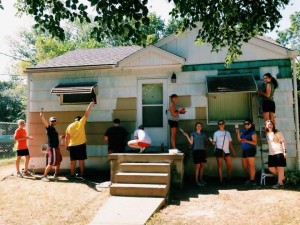 11025821_439355592890868_4481648511216241061_n